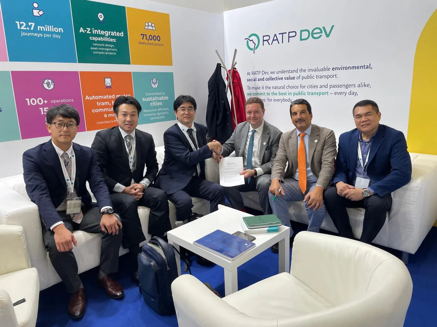 Signature MoU RATP Dev and JR East