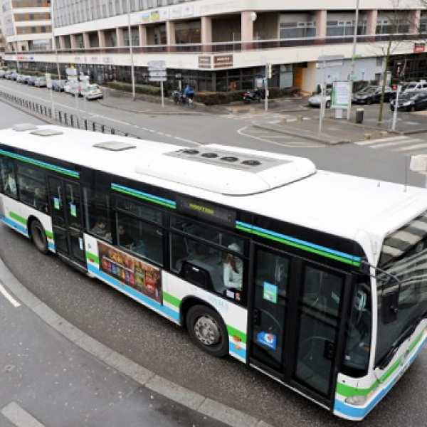 Saint-Quentin-en-Yvelines Cars Perrier mobility