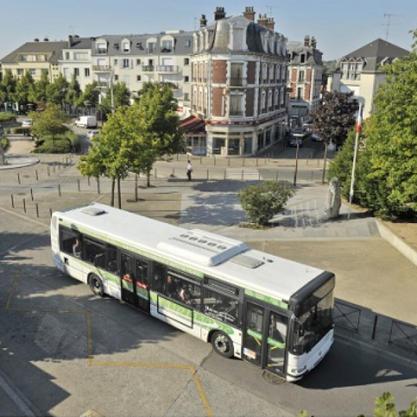 Un bus de Mantes-en-Yvelines en mobility