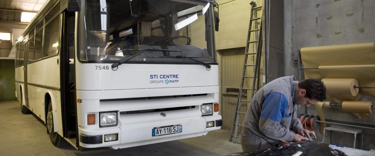 Un bus STI Centre en mobilité