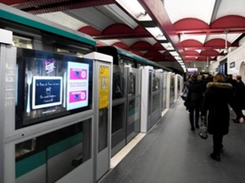 RATP LIne 1 micro donation